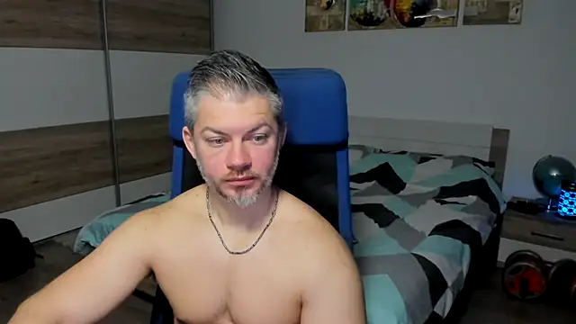 Snapshot of RobbyShawz chatting on January 2025 05:43:02 AM RobbyShawz online show from January 2025 05:43:02 AM