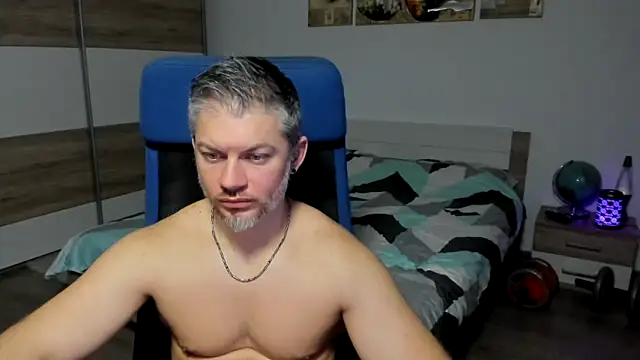 Snapshot of RobbyShawz chatting on January 2025 10:39:02 AM RobbyShawz online show from January 2025 10:39:02 AM