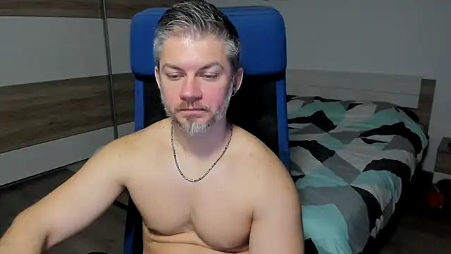 Snapshot of RobbyShawz chatting on January 2025 11:26:02 AM RobbyShawz online show from January 2025 11:26:02 AM