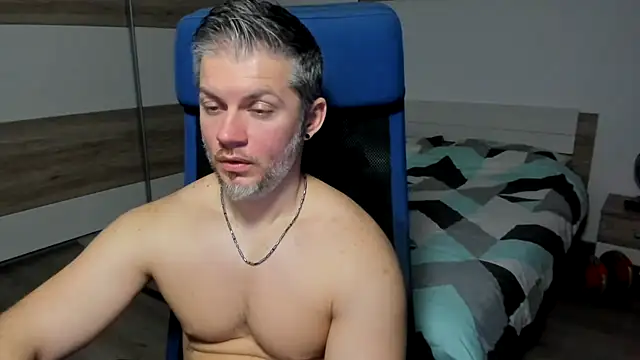 Snapshot of RobbyShawz chatting on January 2025 10:41:01 AM RobbyShawz online show from January 2025 10:41:01 AM