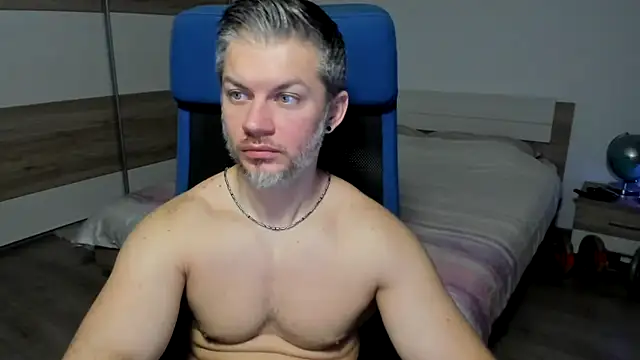 Snapshot of RobbyShawz chatting on February 2025 10:30:01 AM RobbyShawz online show from February 2025 10:30:01 AM