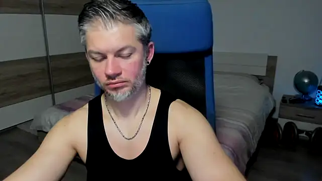 Snapshot of RobbyShawz chatting on February 2025 11:36:01 AM RobbyShawz online show from February 2025 11:36:01 AM