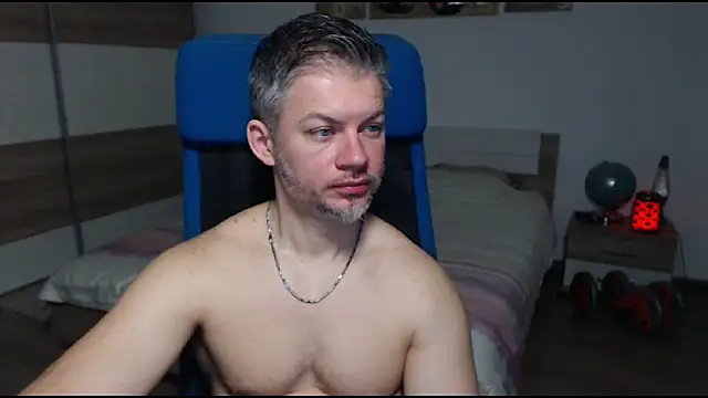 Snapshot of RobbyShawz chatting on March 2025 05:57:01 AM RobbyShawz online show from March 2025 05:57:01 AM