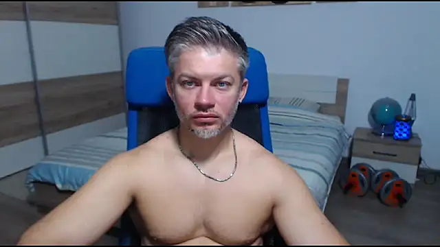 Snapshot of RobbyShawz chatting on September 2025 06:15:02 AM RobbyShawz online show from September 2025 06:15:02 AM