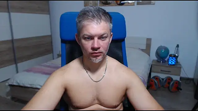 Snapshot of RobbyShawz chatting on September 2025 05:30:01 AM RobbyShawz online show from September 2025 05:30:01 AM