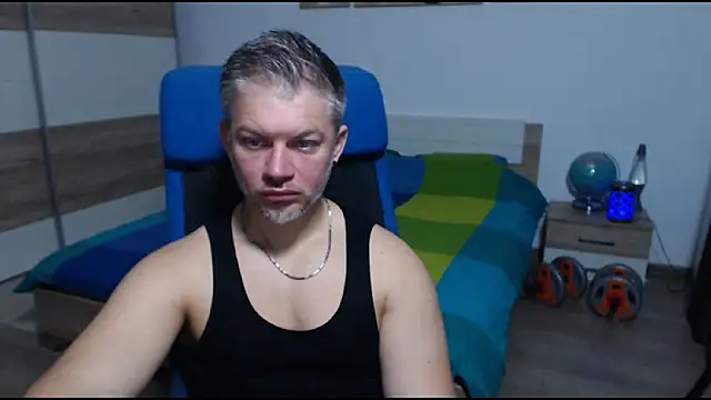 Snapshot of RobbyShawz chatting on October 2025 06:43:01 AM RobbyShawz online show from October 2025 06:43:01 AM