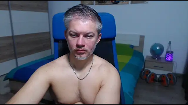 Snapshot of RobbyShawz chatting on October 2025 05:33:01 AM RobbyShawz online show from October 2025 05:33:01 AM