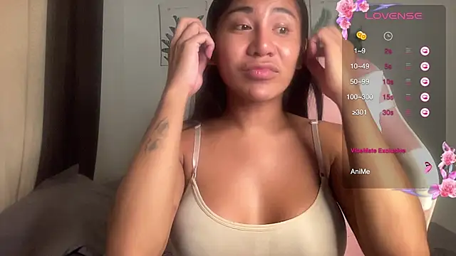 Snapshot of Alaia_Pope chatting on June 2026 07:12:02 PM Alaia Pope online show from June 2026 07:12:02 PM