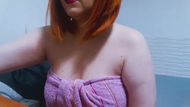 Snapshot of MashaYeah777 chatting on October 2025 08:34:01 AM MashaYeah777 online show from October 2025 08:34:01 AM