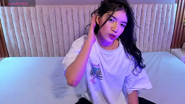 Sweetcristin online show from April 2026 01:04:01 AM