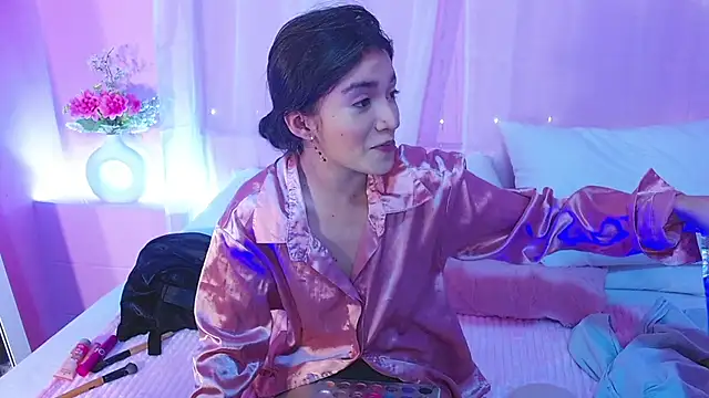 Sweetcristin online show from May 2026 12:30:01 AM