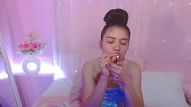 Sweetcristin online show from May 2026 01:35:01 AM