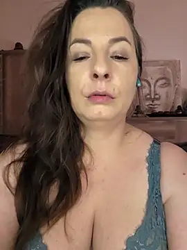 cristalines online show from May 2026 02:22:01 PM
