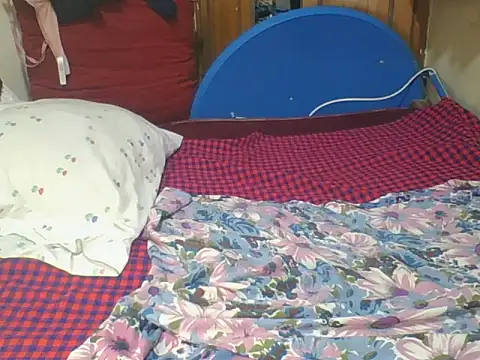 sexpetite online show from October 2025 05:57:01 PM