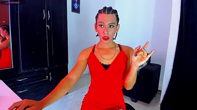 Snapshot of BritannyLord chatting on January 2026 10:01:01 PM BritannyLord online show from January 2026 10:01:01 PM