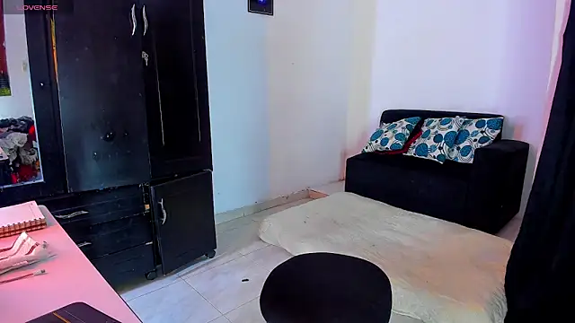 Snapshot of BritannyLord chatting on February 2026 02:10:02 AM BritannyLord online show from February 2026 02:10:02 AM