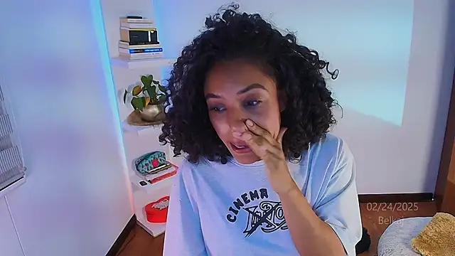 Snapshot of Belkaj chatting on February 2025 01:20:01 AM Belkaj online show from February 2025 01:20:01 AM