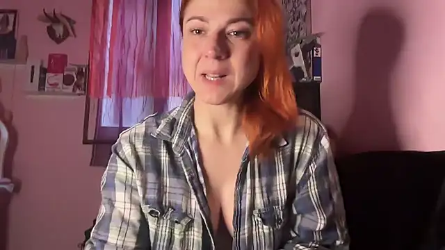 Nikky Divine online show from February 2026 07:36:02 AM