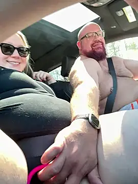 PiggyRose online show from April 2026 04:23:01 PM