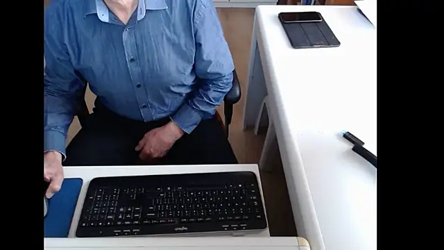 dutchpornking online show from November 2025 08:13:02 AM