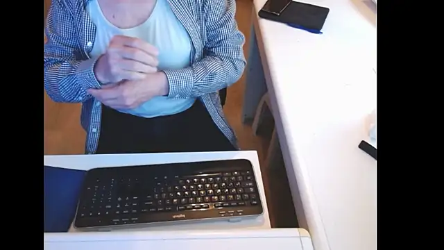 dutchpornking online show from May 2026 06:10:01 AM