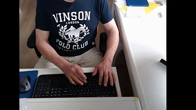 dutchpornking online show from May 2026 06:11:02 AM