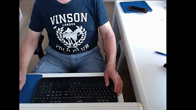 Snapshot of dutchpornking chatting on June 2026 06:13:02 AM dutchpornking online show from June 2026 06:13:02 AM