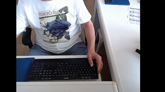 Snapshot of dutchpornking chatting on June 2026 06:01:01 AM dutchpornking online show from June 2026 06:01:01 AM
