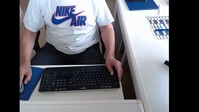 Snapshot of dutchpornking chatting on July 2026 06:08:02 AM dutchpornking online show from July 2026 06:08:02 AM