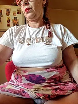 Chriss Tinaa online show from June 2026 04:28:02 AM