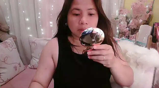 Snapshot of OhmyPinay chatting on February 2025 02:38:01 AM OhmyPinay online show from February 2025 02:38:01 AM