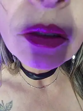 marilyn love6969 online show from February 2026 01:39:02 PM