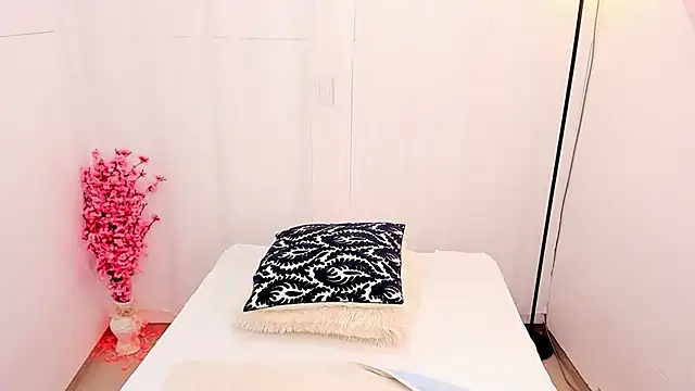 miss alhy online show from March 2025 02:12:01 PM