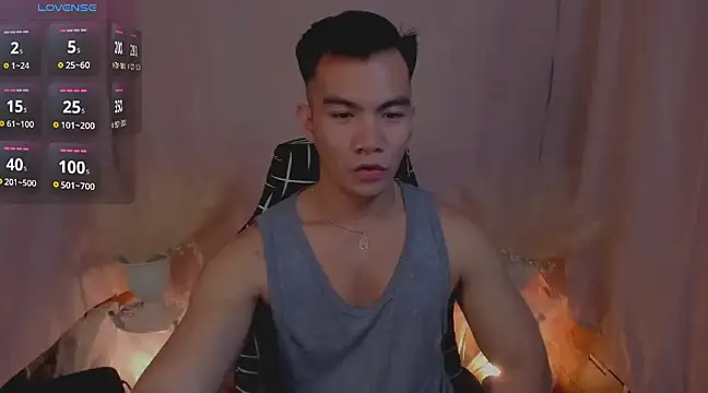 Snapshot of 000batman000 chatting on December 2024 01:33:01 PM 000batman000 online show from December 2024 01:33:01 PM