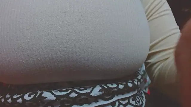 AnnyelinnaLove online show from December 2024 09:26:01 PM