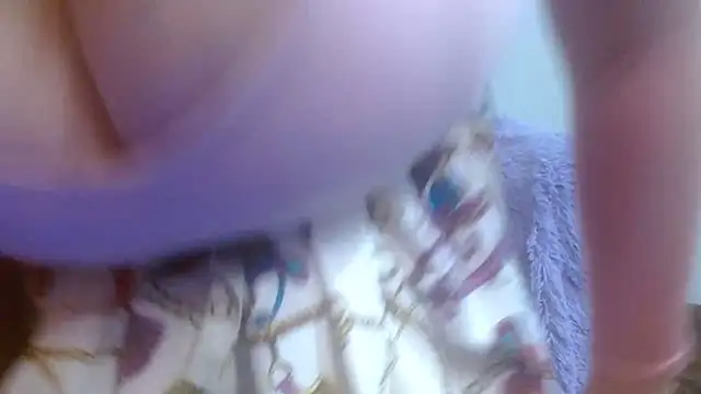 Snapshot of AnnyelinnaLove chatting on March 2025 09:56:01 AM AnnyelinnaLove online show from March 2025 09:56:01 AM