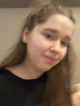 HornyGirlH online show from March 2026 04:01:02 AM