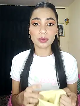 iamemmablake online show from November 2025 06:10:01 PM