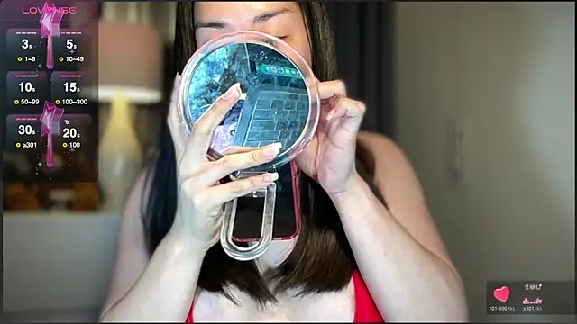 MISSANACONDA online show from April 2026 05:52:01 PM