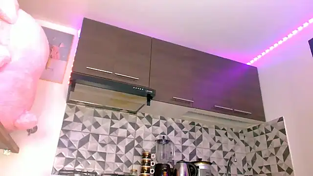 Snapshot of veronica_villalba chatting on February 2025 05:03:02 AM veronica villalba online show from February 2025 05:03:02 AM