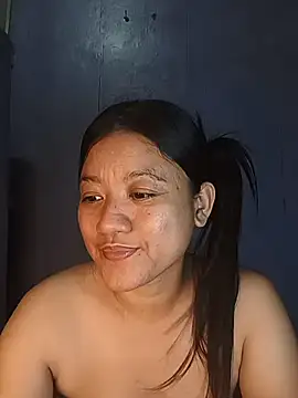 Snapshot of Urchanel chatting on December 2025 12:32:01 PM Urchanel online show from December 2025 12:32:01 PM