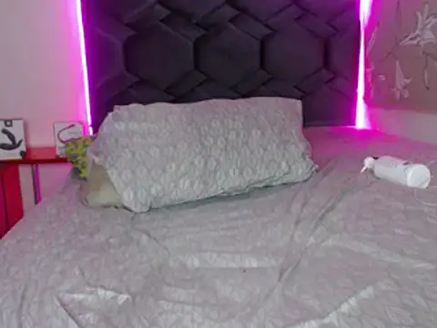 Snapshot of danypalmer chatting on February 2025 04:33:02 AM danypalmer online show from February 2025 04:33:02 AM