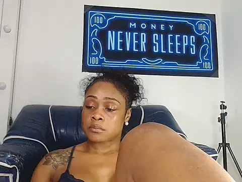 alexiaao9 online show from May 2026 02:51:02 AM