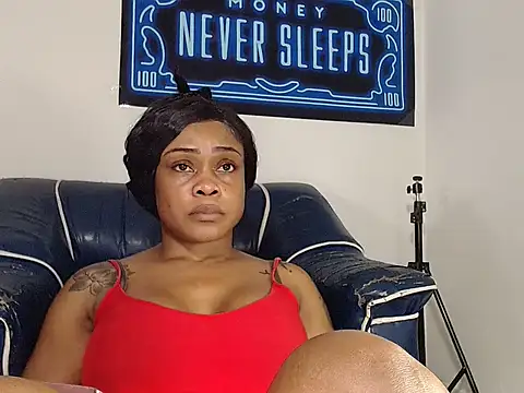 alexiaao9 online show from May 2026 04:00:01 PM