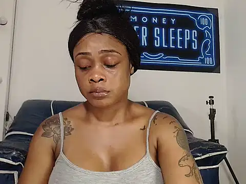 alexiaao9 online show from May 2026 03:37:02 AM