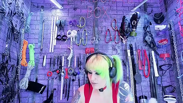 Snapshot of PANDORANEZZ chatting on June 2026 01:55:01 AM PANDORANEZZ online show from June 2026 01:55:01 AM