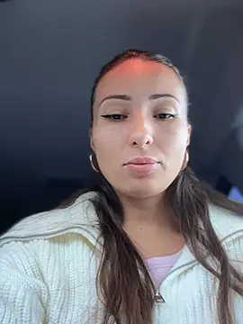 Snapshot of YOUR-KARINA chatting on January 2025 02:52:01 AM YOUR-KARINA online show from January 2025 02:52:01 AM