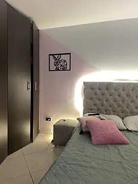 mariam hill online show from December 2024 08:11:01 PM