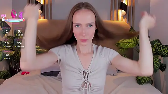 Kira Quinn online show from October 2025 07:11:01 AM