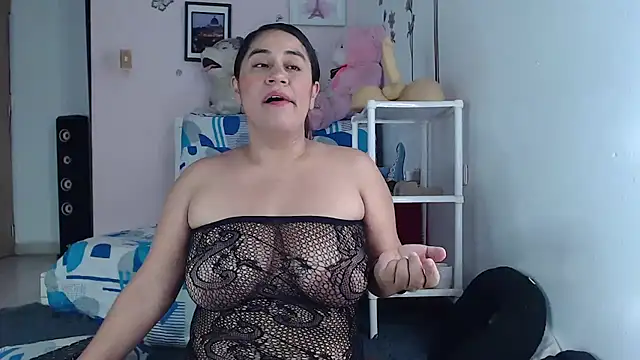 emiligrey  online show from March 2025 05:10:02 AM